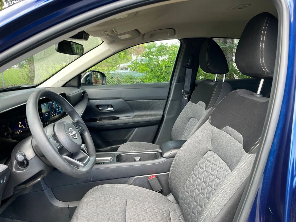 2026 Nissan Kicks - Image 26 of 31
