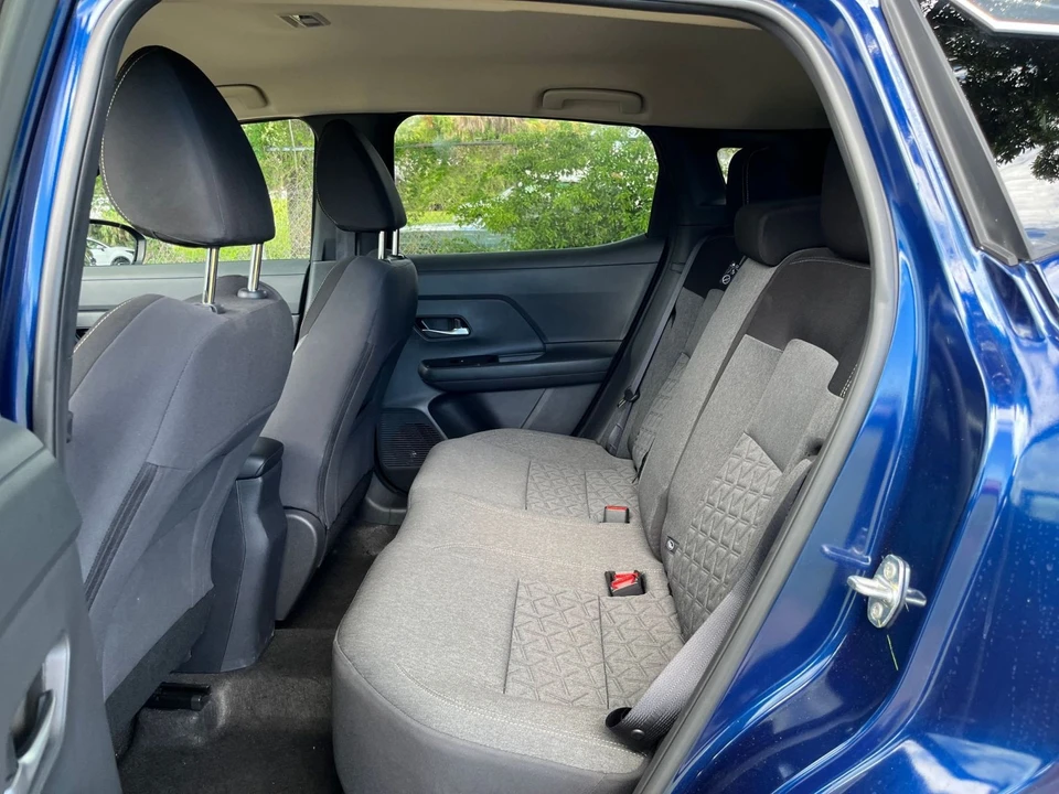 2026 Nissan Kicks - Image 24 of 31
