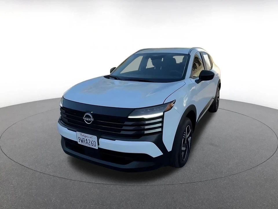 2026 Nissan Kicks - Image 7 of 31