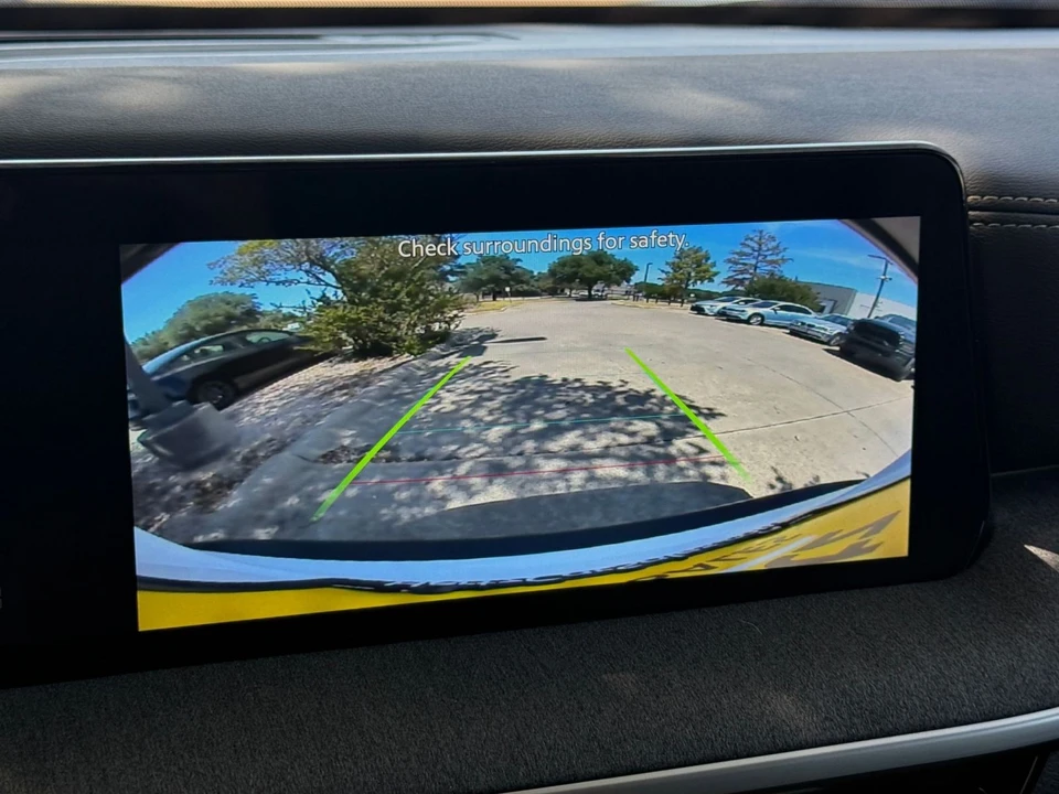 2026 Nissan Kicks - Image 26 of 31