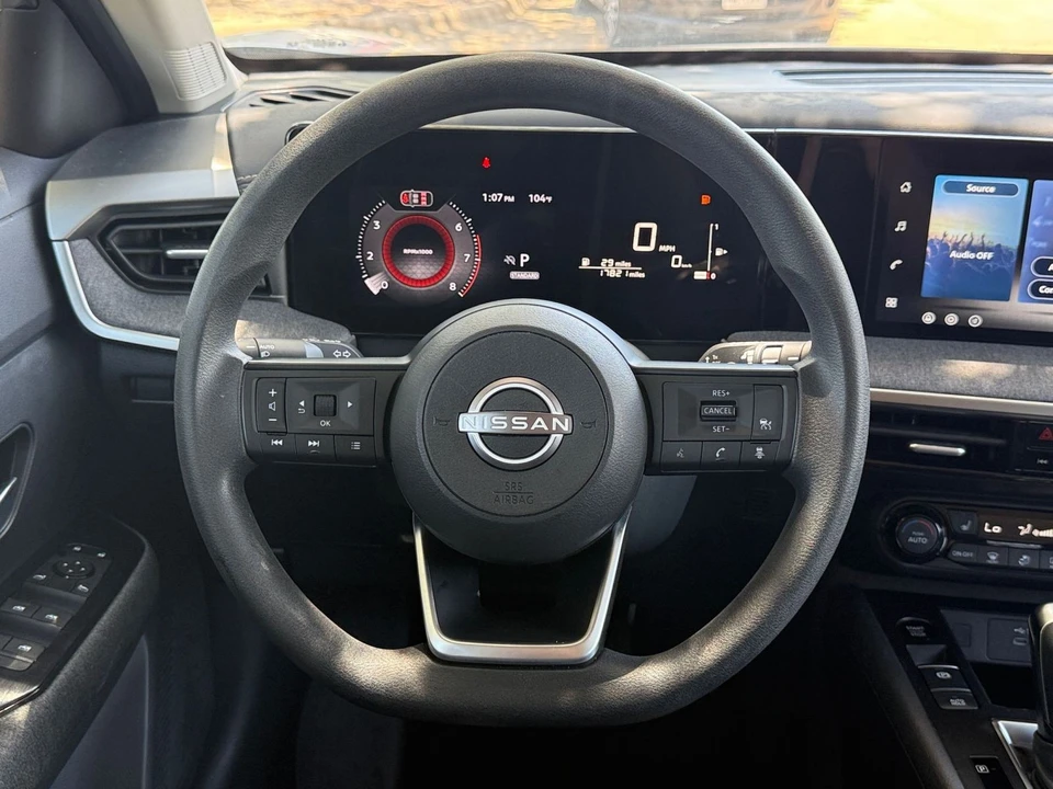 2026 Nissan Kicks - Image 29 of 31