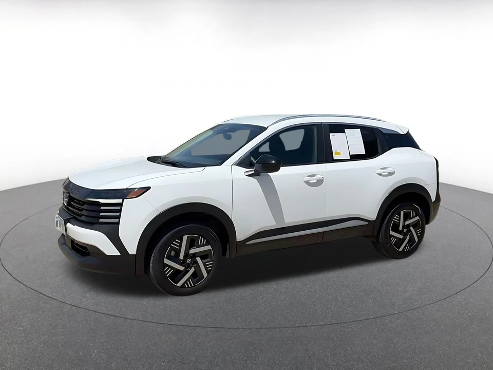 2026 Nissan Kicks - Image 8 of 31