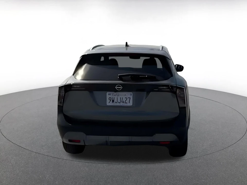 2026 Nissan Kicks - Image 14 of 31