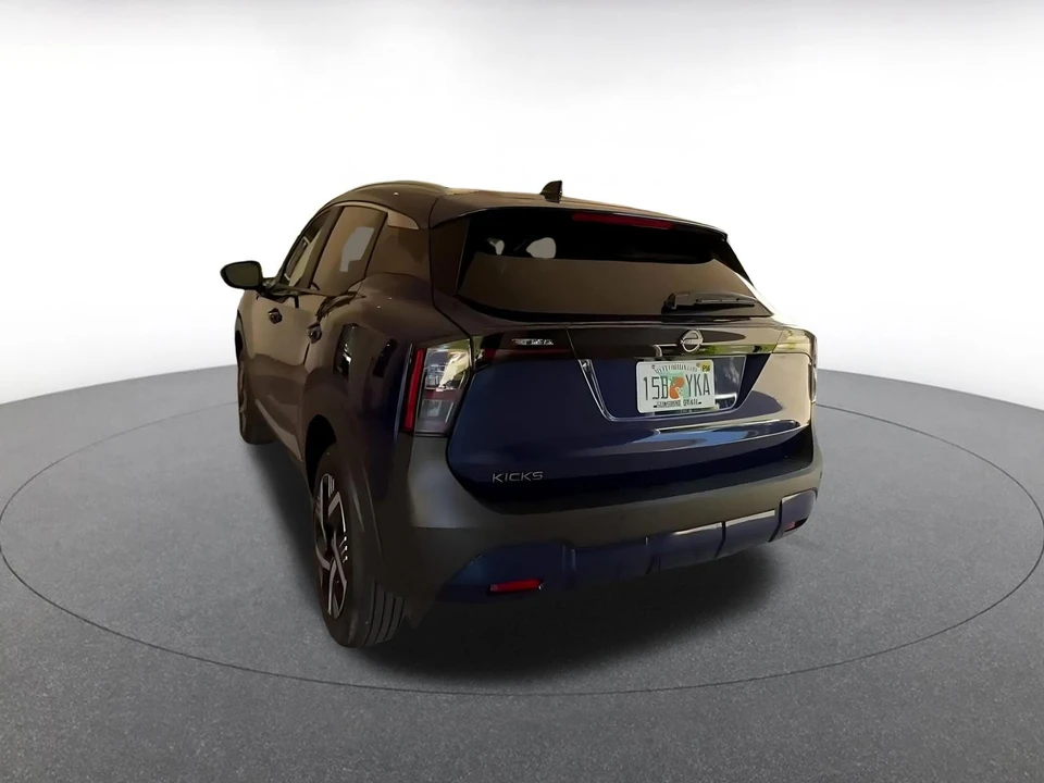 2026 Nissan Kicks - Image 13 of 31