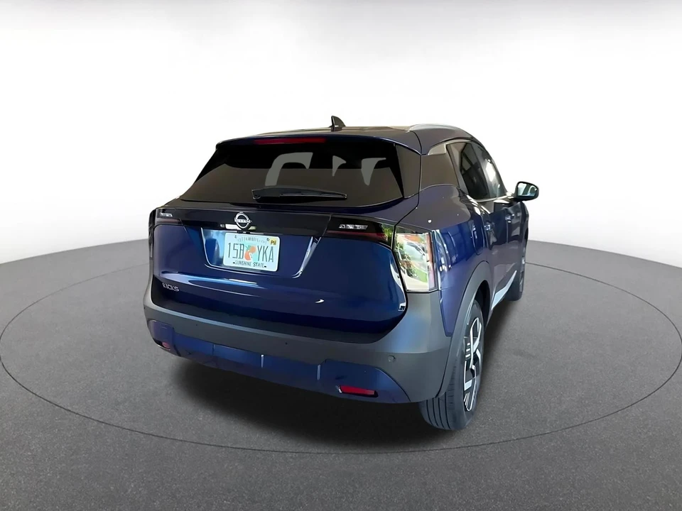 2026 Nissan Kicks - Image 16 of 31