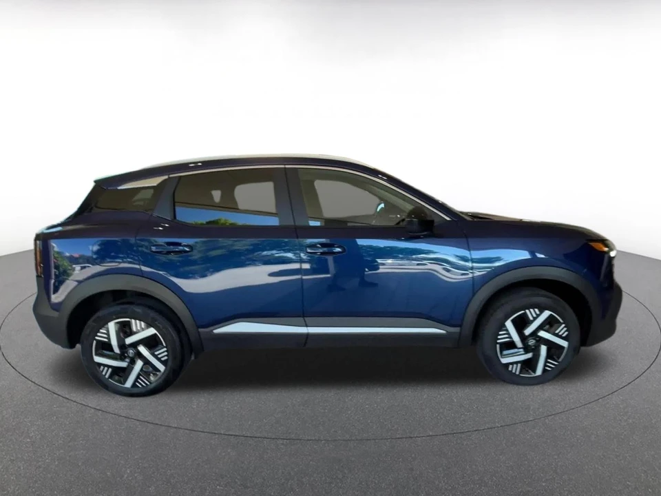 2026 Nissan Kicks - Image 18 of 31