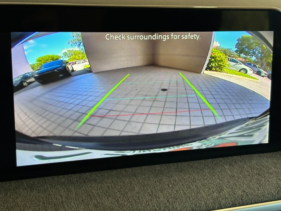 2026 Nissan Kicks - Image 24 of 31