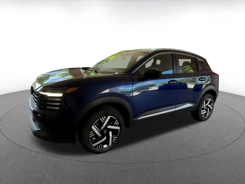 2026 Nissan Kicks - Image 9 of 31