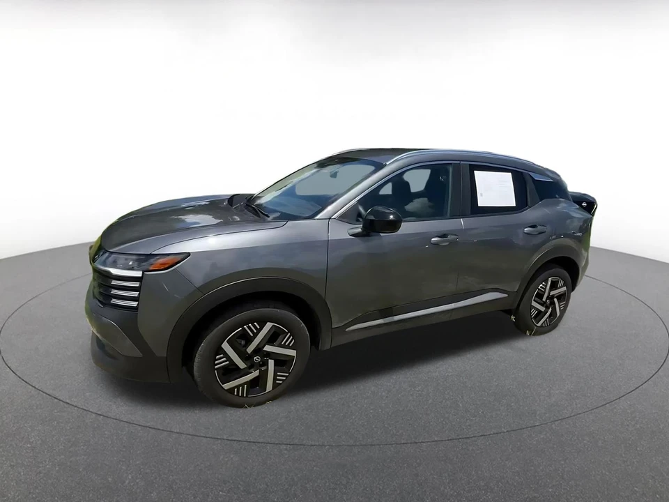 2026 Nissan Kicks - Image 8 of 31