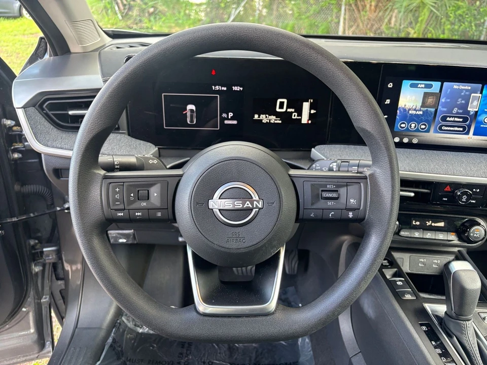 2026 Nissan Kicks - Image 28 of 31