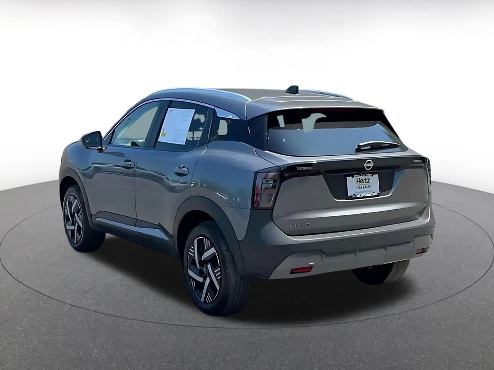 2026 Nissan Kicks - Image 13 of 31