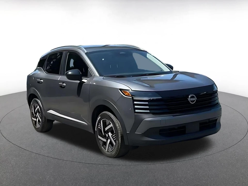 2026 Nissan Kicks - Image 3 of 31