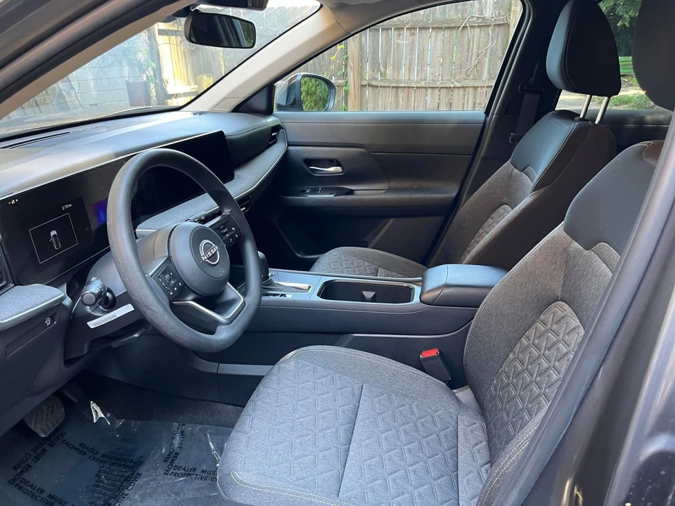 2026 Nissan Kicks - Image 27 of 31