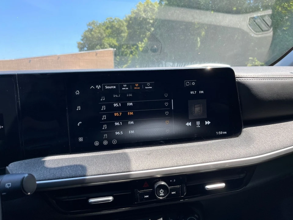 2026 Nissan Kicks - Image 22 of 31