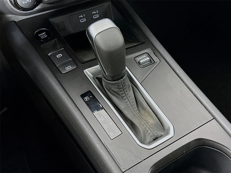 2026 Nissan Kicks - Image 13 of 31