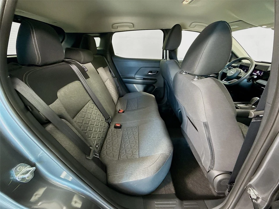 2026 Nissan Kicks - Image 17 of 31