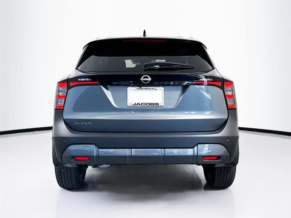 2026 Nissan Kicks - Image 22 of 31