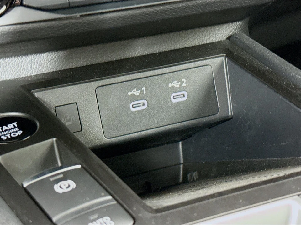 2026 Nissan Kicks - Image 14 of 31