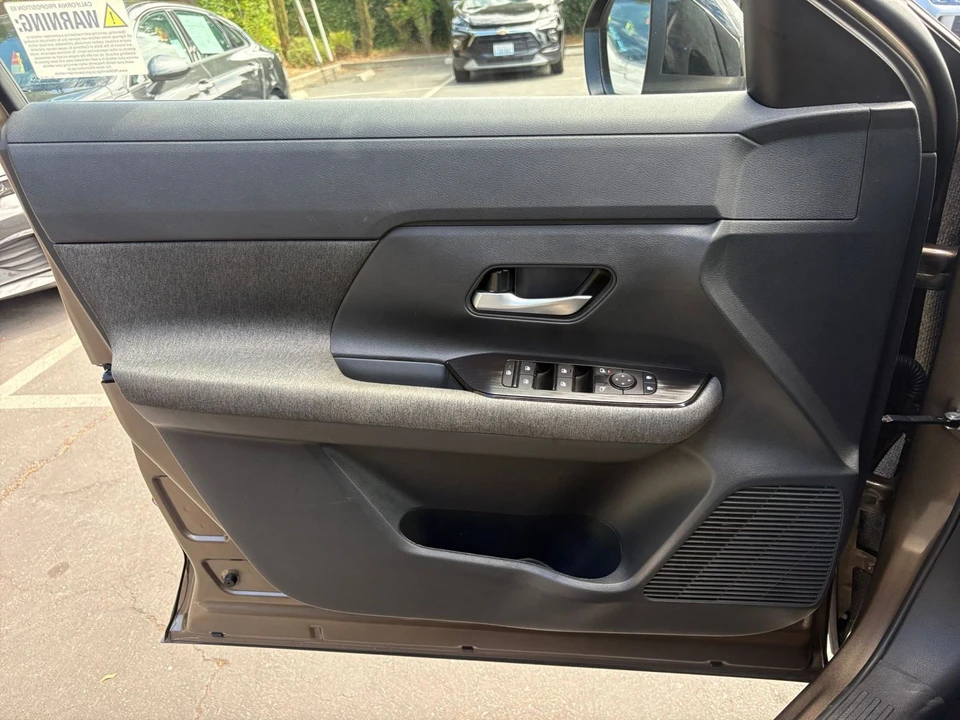 2026 Nissan Kicks - Image 20 of 31