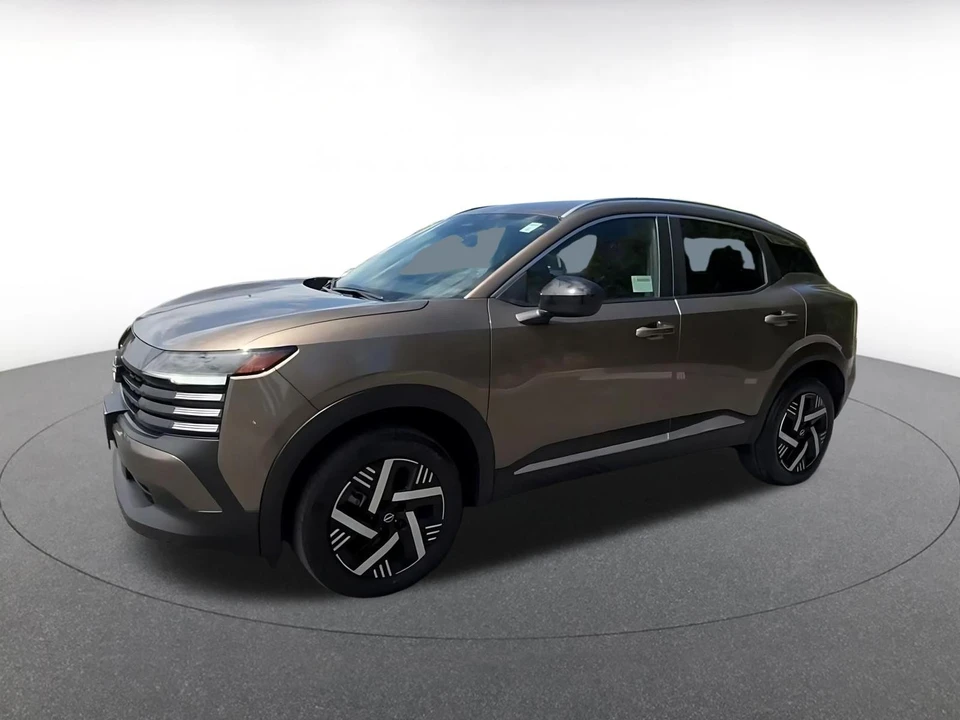 2026 Nissan Kicks - Image 8 of 31