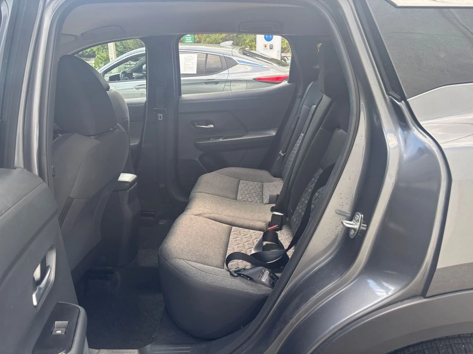 2026 Nissan Kicks - Image 26 of 31