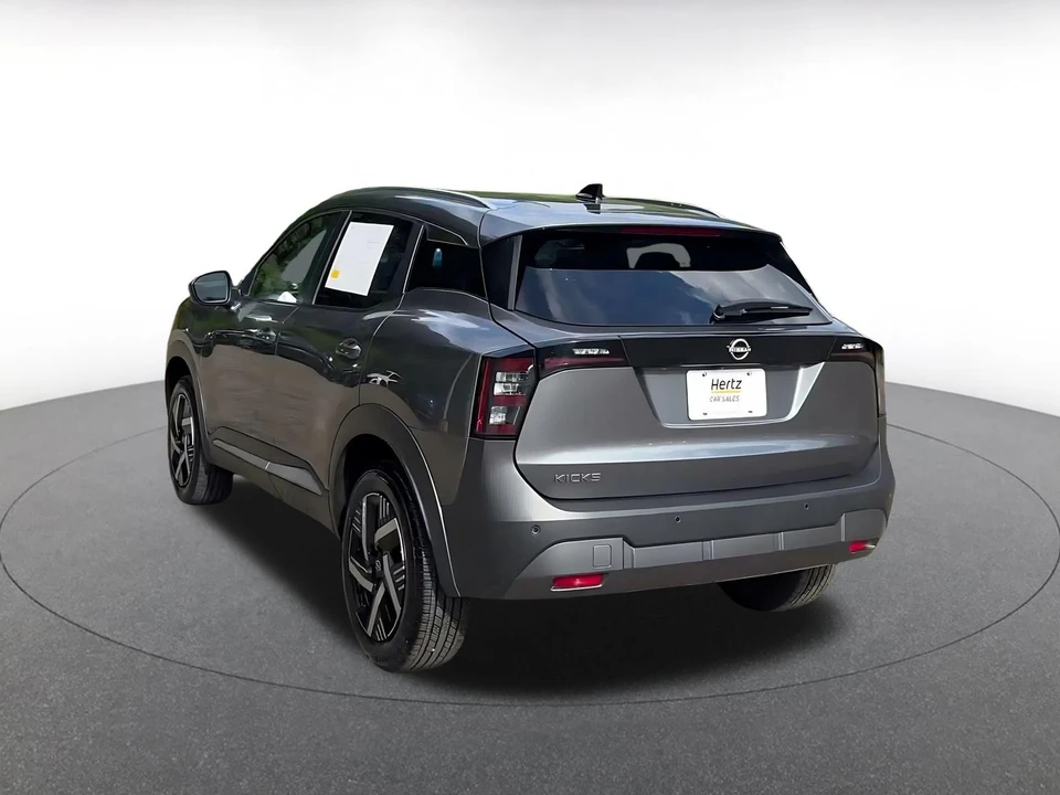 2026 Nissan Kicks - Image 12 of 31