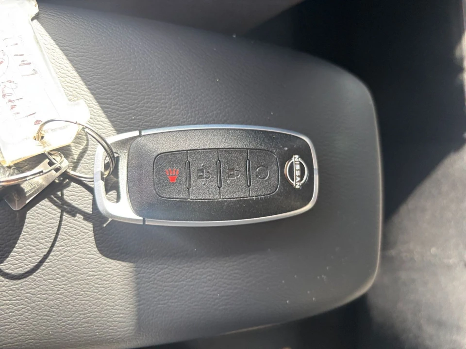 2026 Nissan Kicks - Image 23 of 31