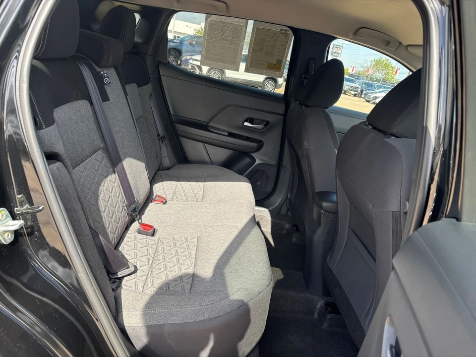 2026 Nissan Kicks - Image 26 of 31