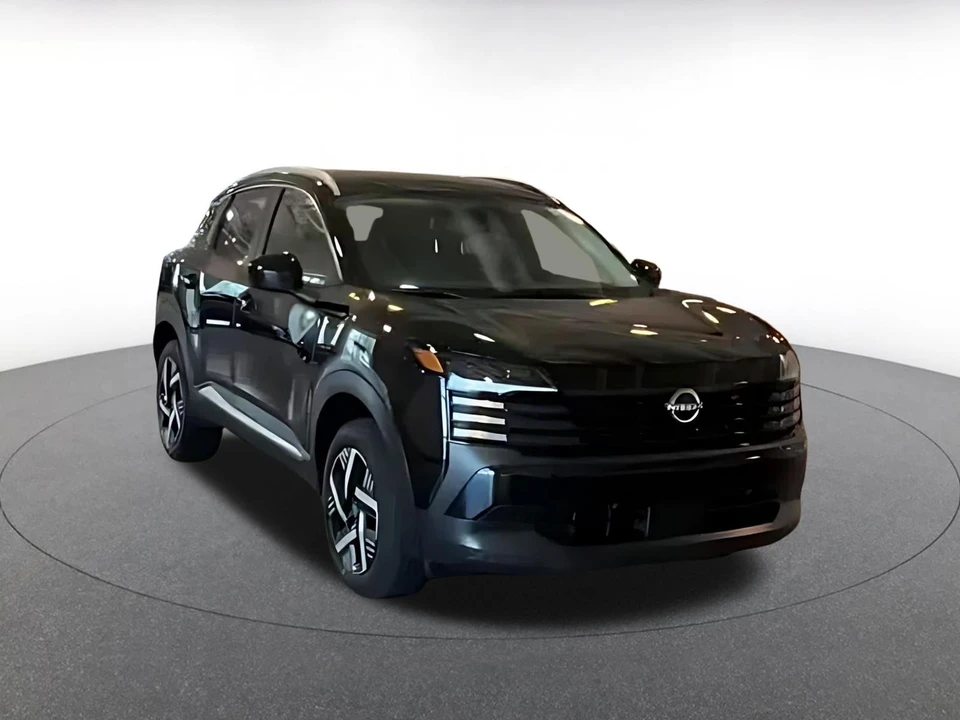 2026 Nissan Kicks - Image 3 of 31