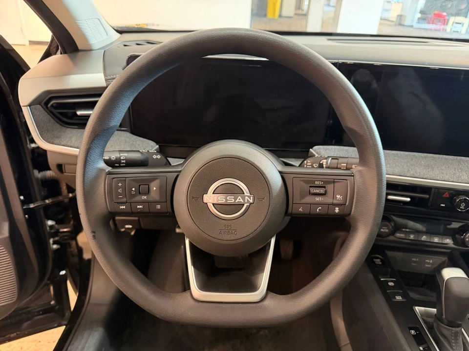 2026 Nissan Kicks - Image 29 of 31