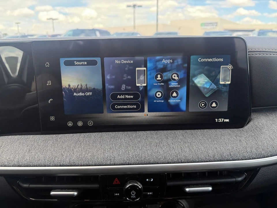 2026 Nissan Kicks - Image 21 of 31