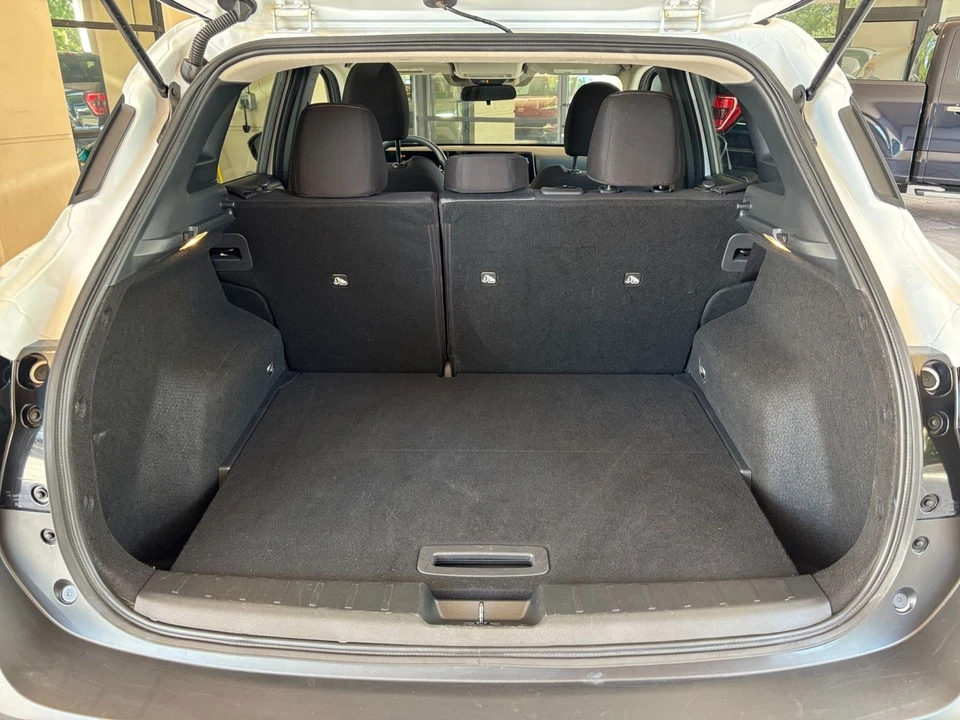 2026 Nissan Kicks - Image 31 of 31