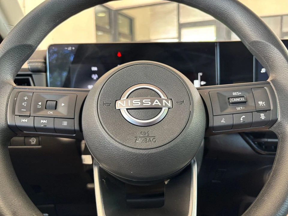 2026 Nissan Kicks - Image 28 of 31