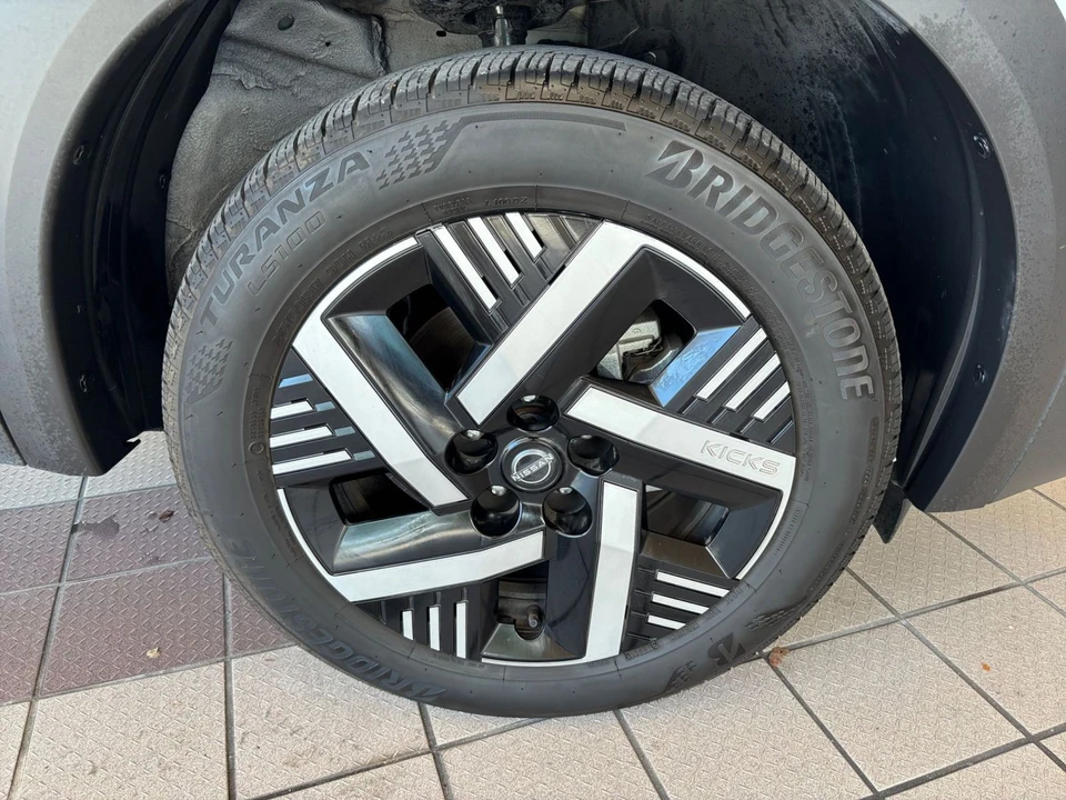 2026 Nissan Kicks - Image 30 of 31