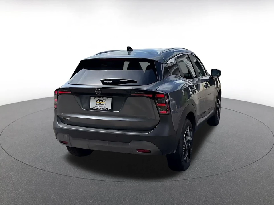2026 Nissan Kicks - Image 14 of 31