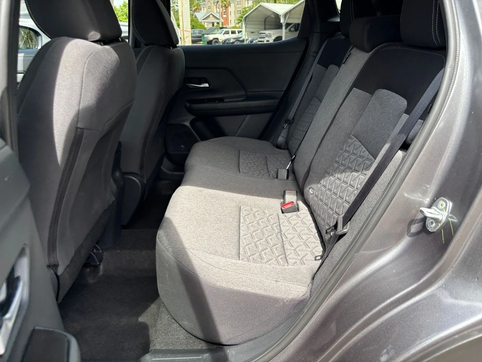 2026 Nissan Kicks - Image 26 of 31