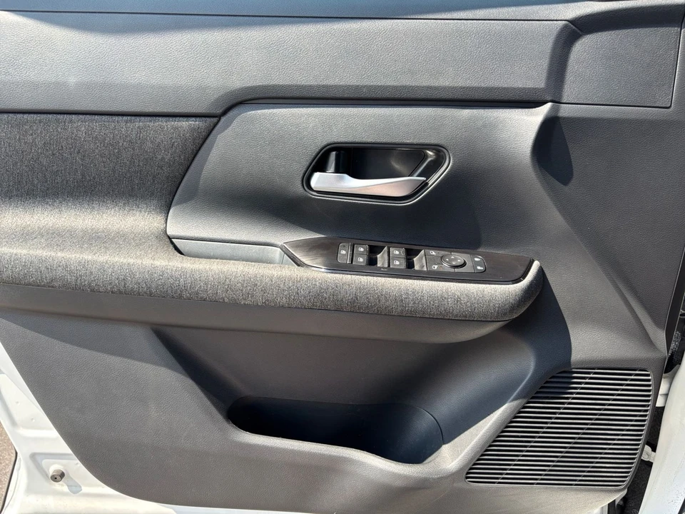 2026 Nissan Kicks - Image 20 of 31