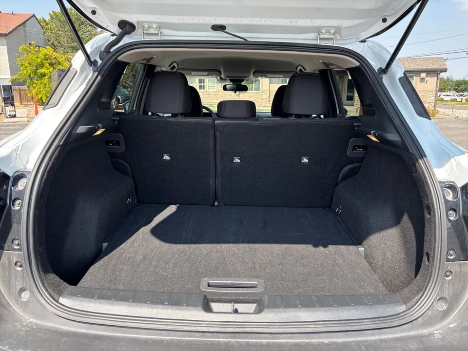 2026 Nissan Kicks - Image 31 of 31