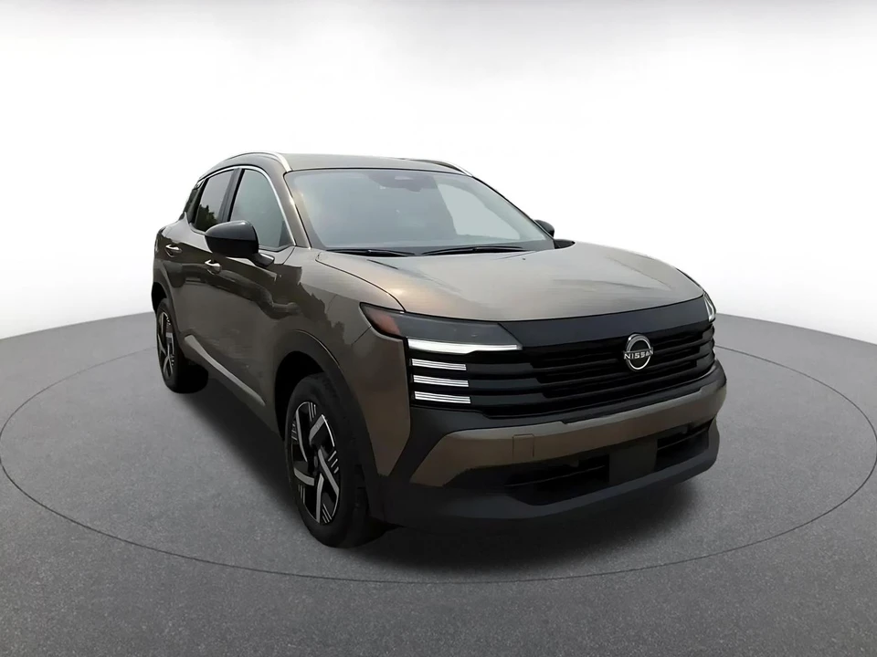 2026 Nissan Kicks - Image 3 of 31