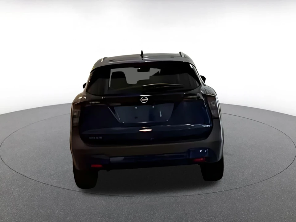 2026 Nissan Kicks - Image 17 of 31
