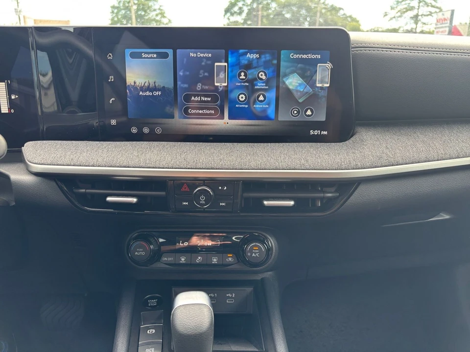 2026 Nissan Kicks - Image 18 of 31