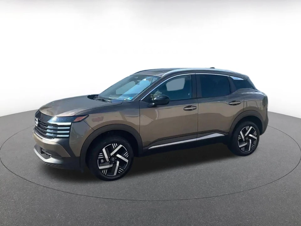 2026 Nissan Kicks - Image 8 of 31