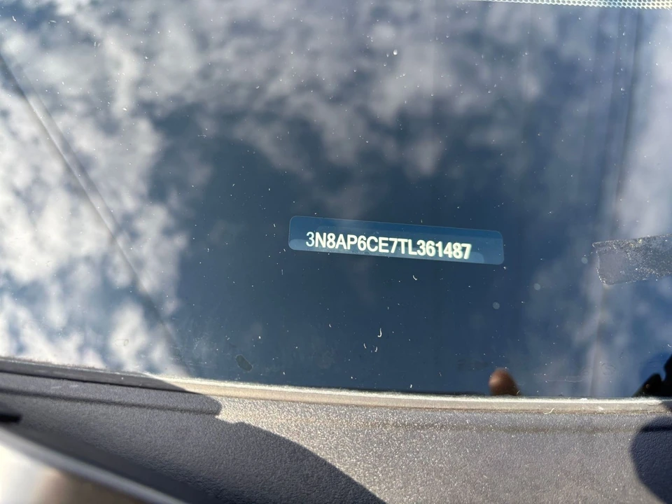 2026 Nissan Kicks - Image 29 of 31