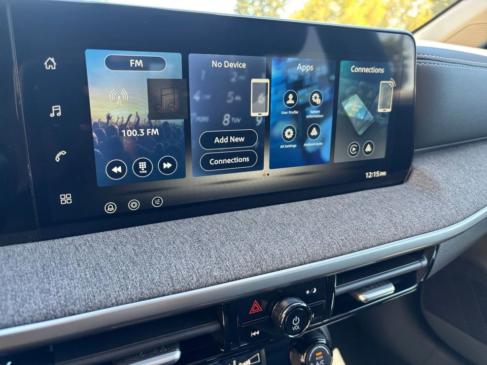 2026 Nissan Kicks - Image 21 of 31