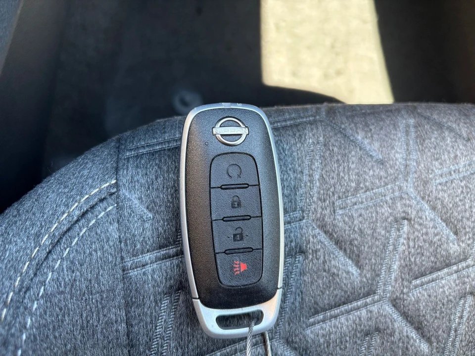 2026 Nissan Kicks - Image 24 of 31