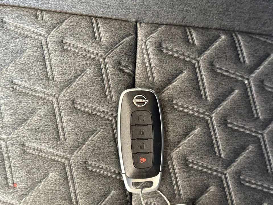 2026 Nissan Kicks - Image 24 of 31