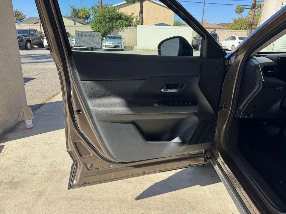 2026 Nissan Kicks - Image 20 of 31