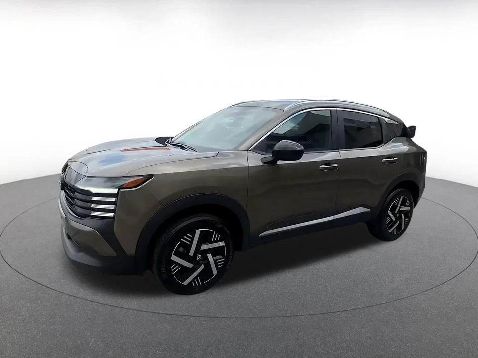 2026 Nissan Kicks - Image 9 of 31