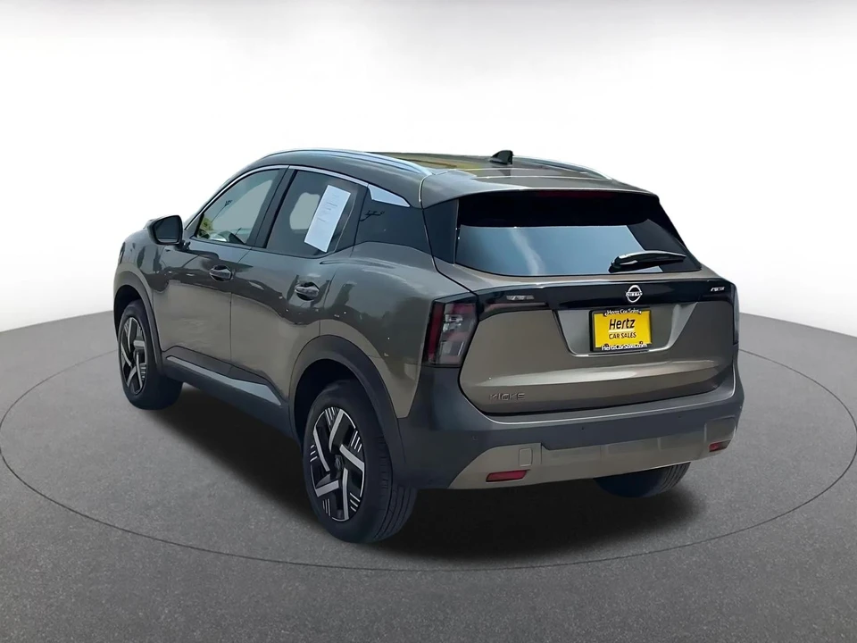 2026 Nissan Kicks - Image 13 of 31