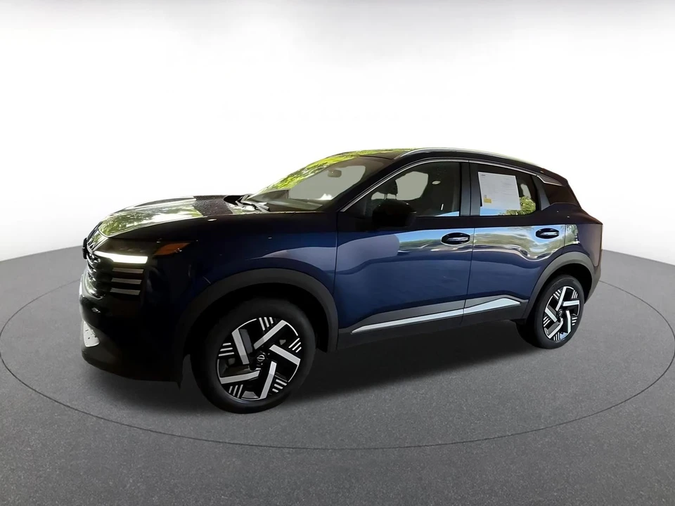 2026 Nissan Kicks - Image 7 of 31